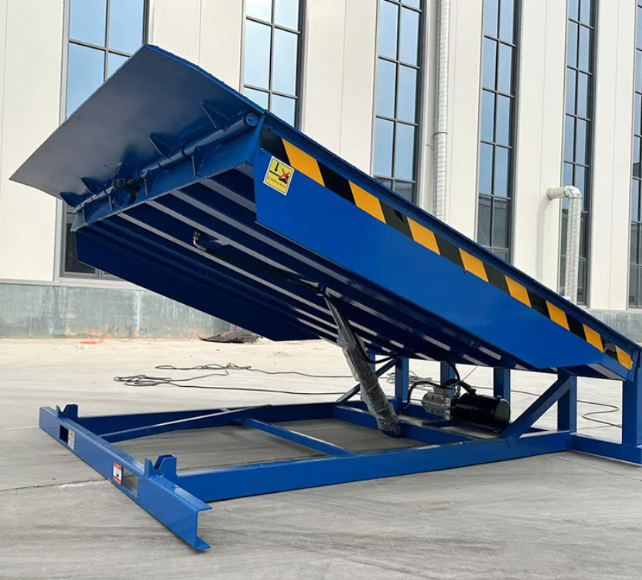 武平固定式登车桥应用