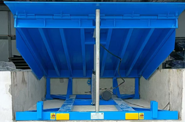 武平固定式登车桥应用